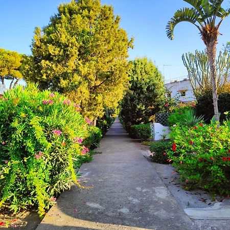 Residence Vulcano Cottage Exterior photo